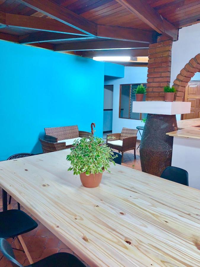 Global House Cr Hostel Backpackers Alajuela Habitacion Compartida 2 Camas Por Habitacion Kültér fotó